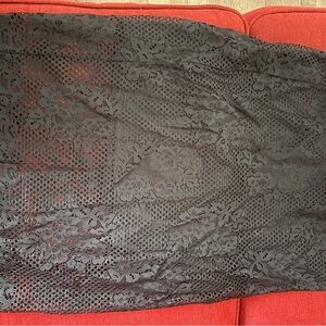 Lace skirt